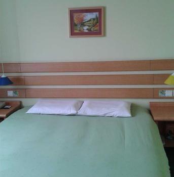 Home Inn Chongming Island West Road - Tsingtao Qingdao Dış mekan fotoğraf