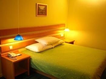 Home Inn Chongming Island West Road - Tsingtao Qingdao Dış mekan fotoğraf